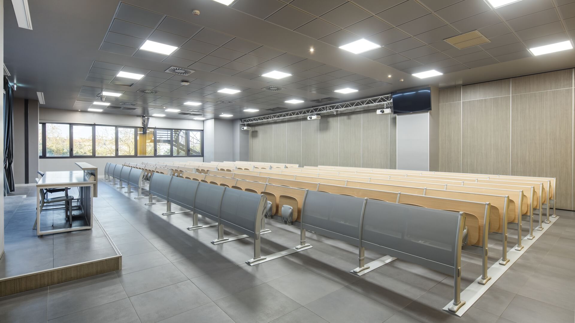 学校家具|阶梯教室桌椅|办公家具|球友会网页版家具|Q3000