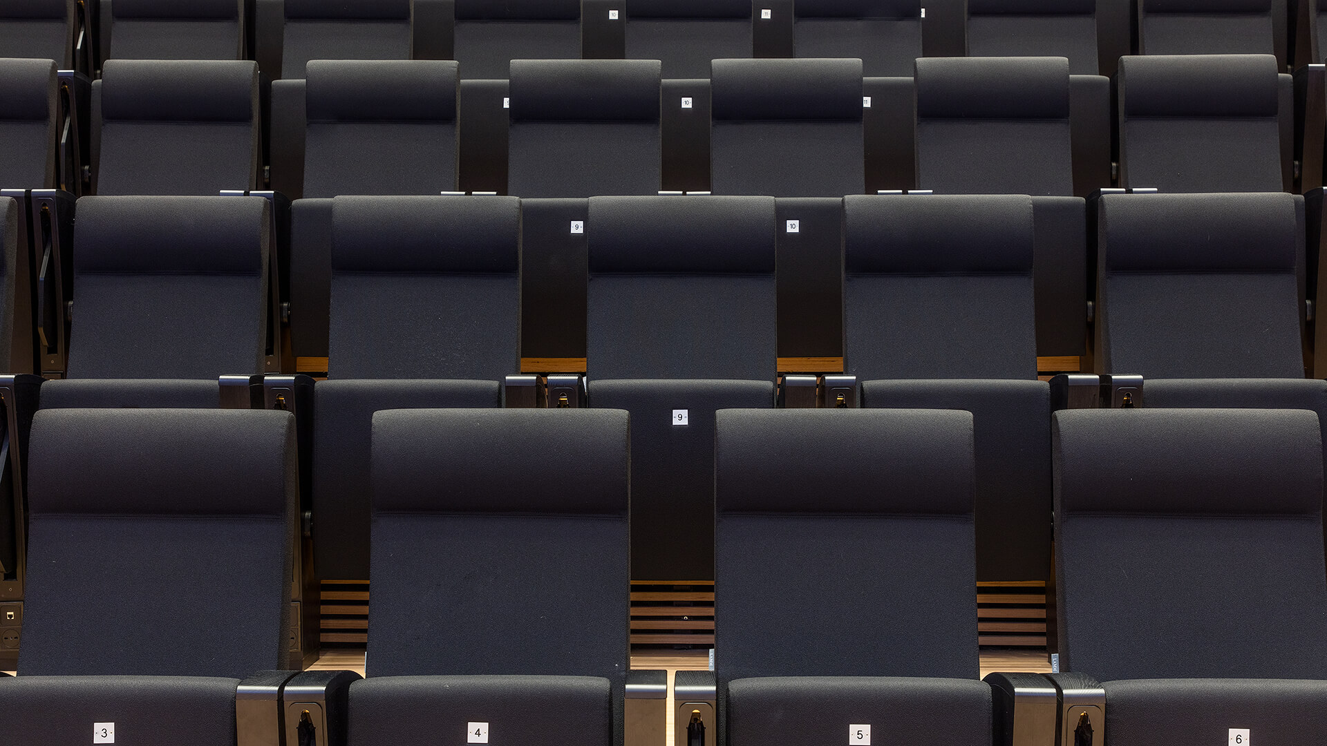 公共座椅|礼堂椅|办公家具|球友会网页版家具|Unica 剧院/礼堂椅