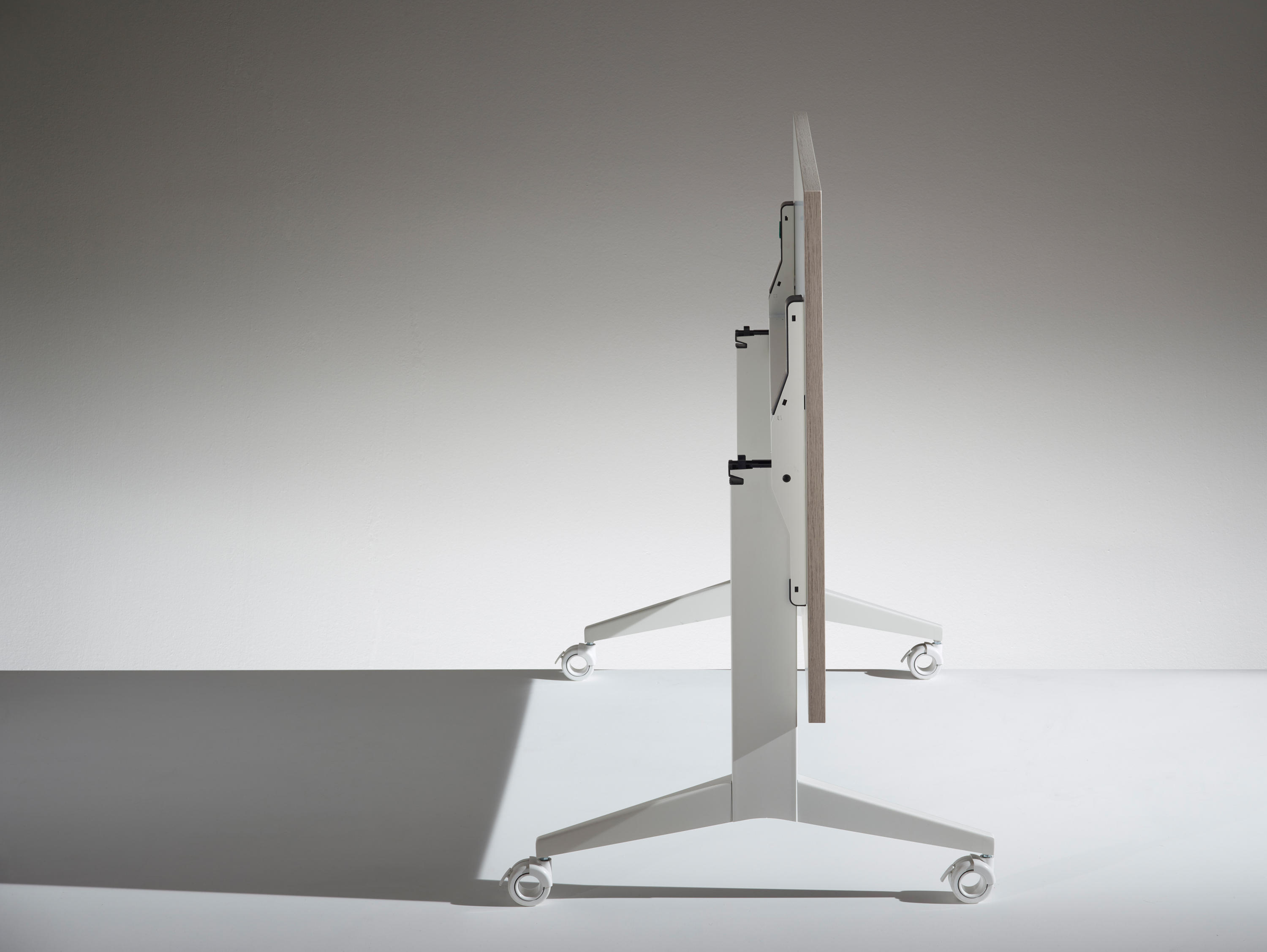 办公屏风|办公屏风系统|办公家具|球友会网页版家具|Flip folding table 翻转折叠桌