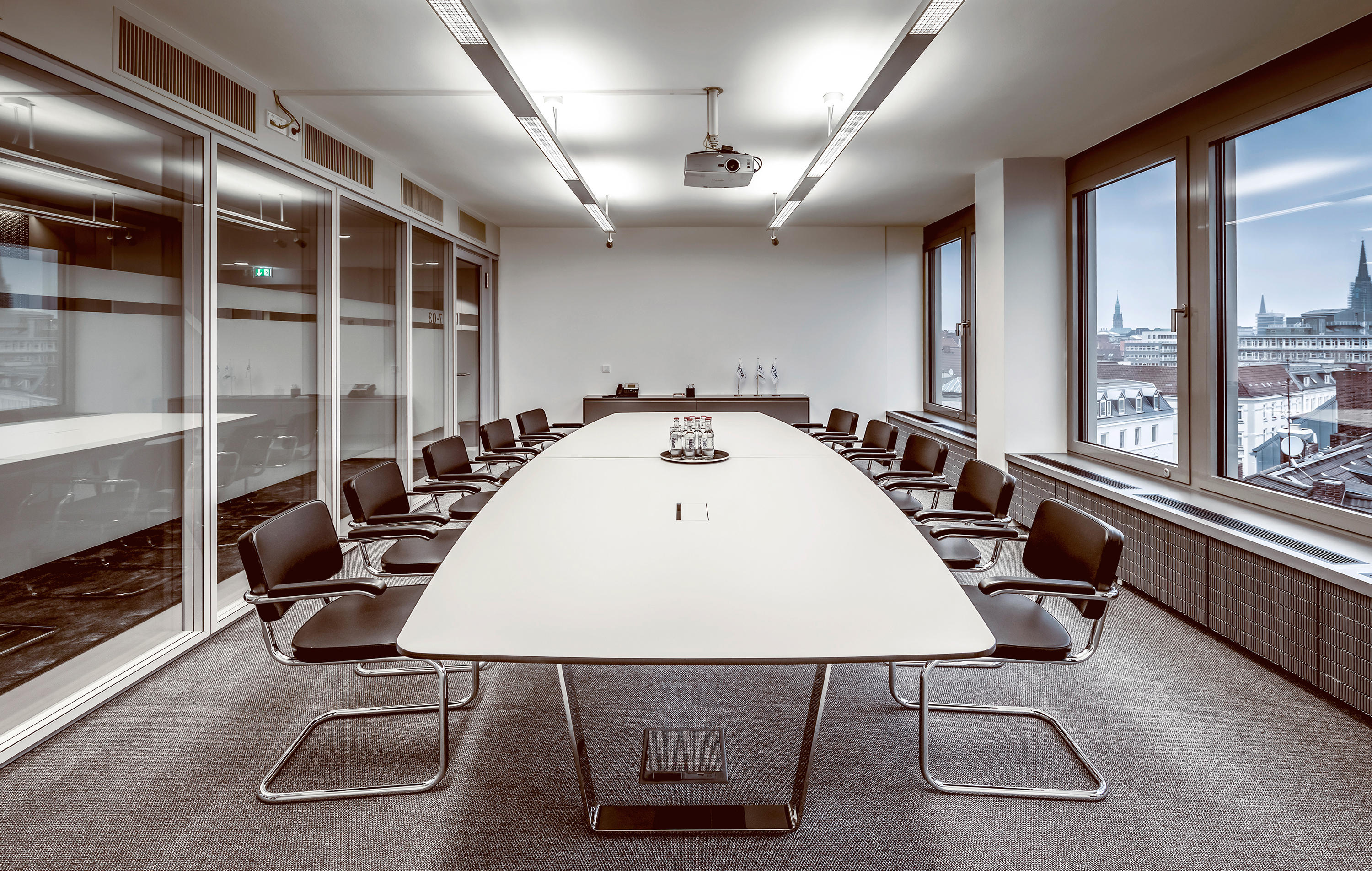 会议台|实木会议台|办公家具|球友会网页版家具|Tune系列会议台